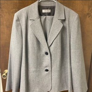 Women’s Plus Suit Separates